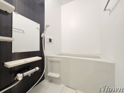 【浴室】 | LIANGE栄生 | きれいなお風呂です