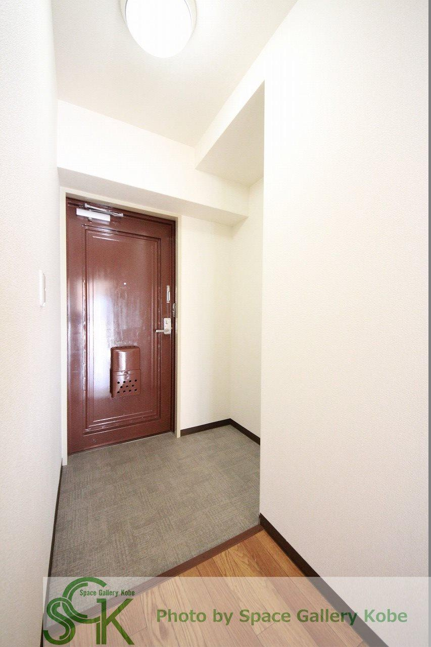 中山手シティコートの玄関|※お部屋により仕様が異なる場合があります。