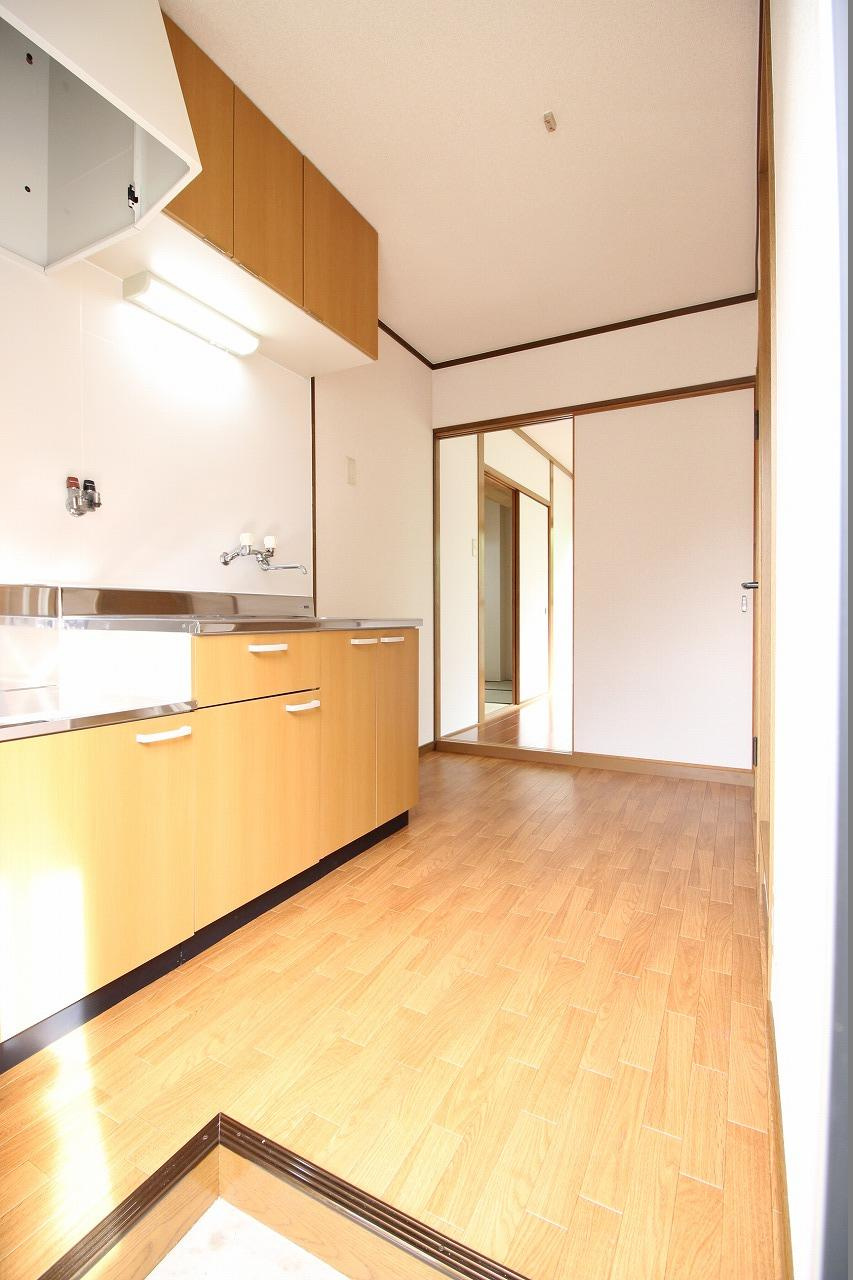 金丸マンションの洗面所|※お部屋により仕様が異なる場合があります。