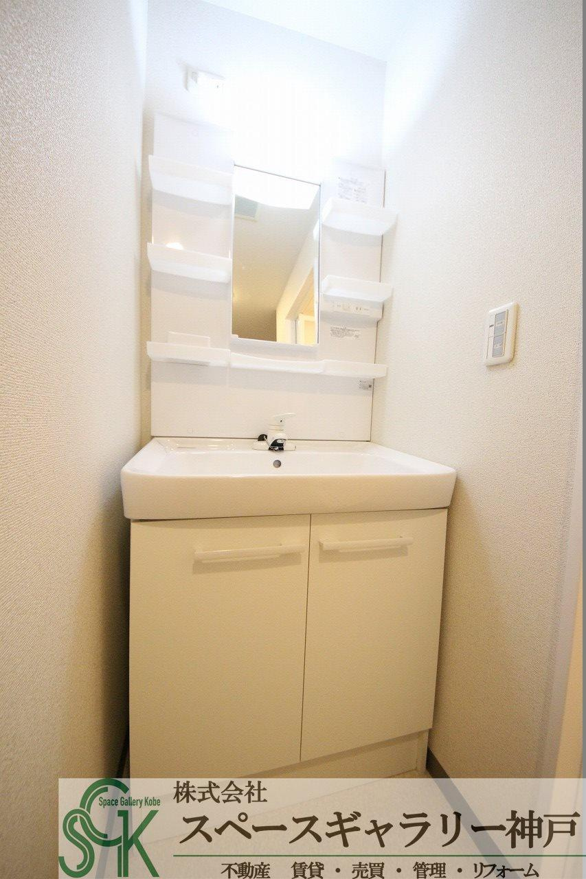 王塚東シティコートの洗面所|※お部屋により仕様が異なる場合があります。