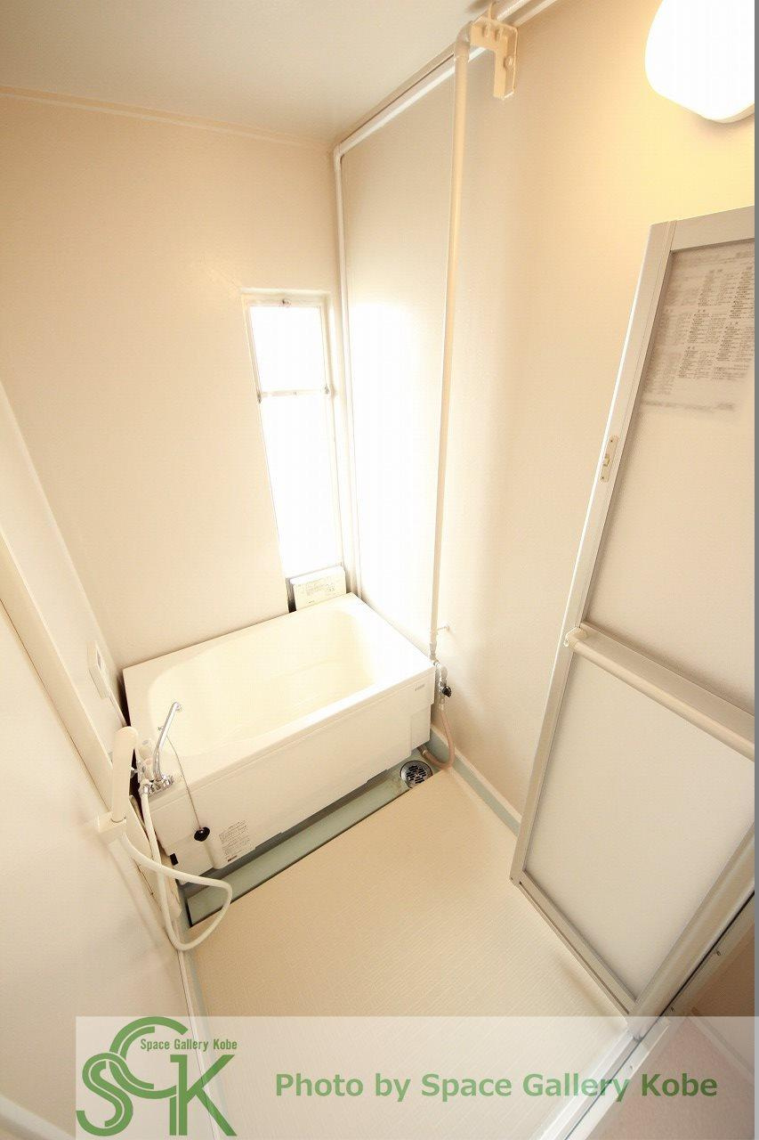 有野台の浴室|※お部屋により仕様が異なる可能性があります。