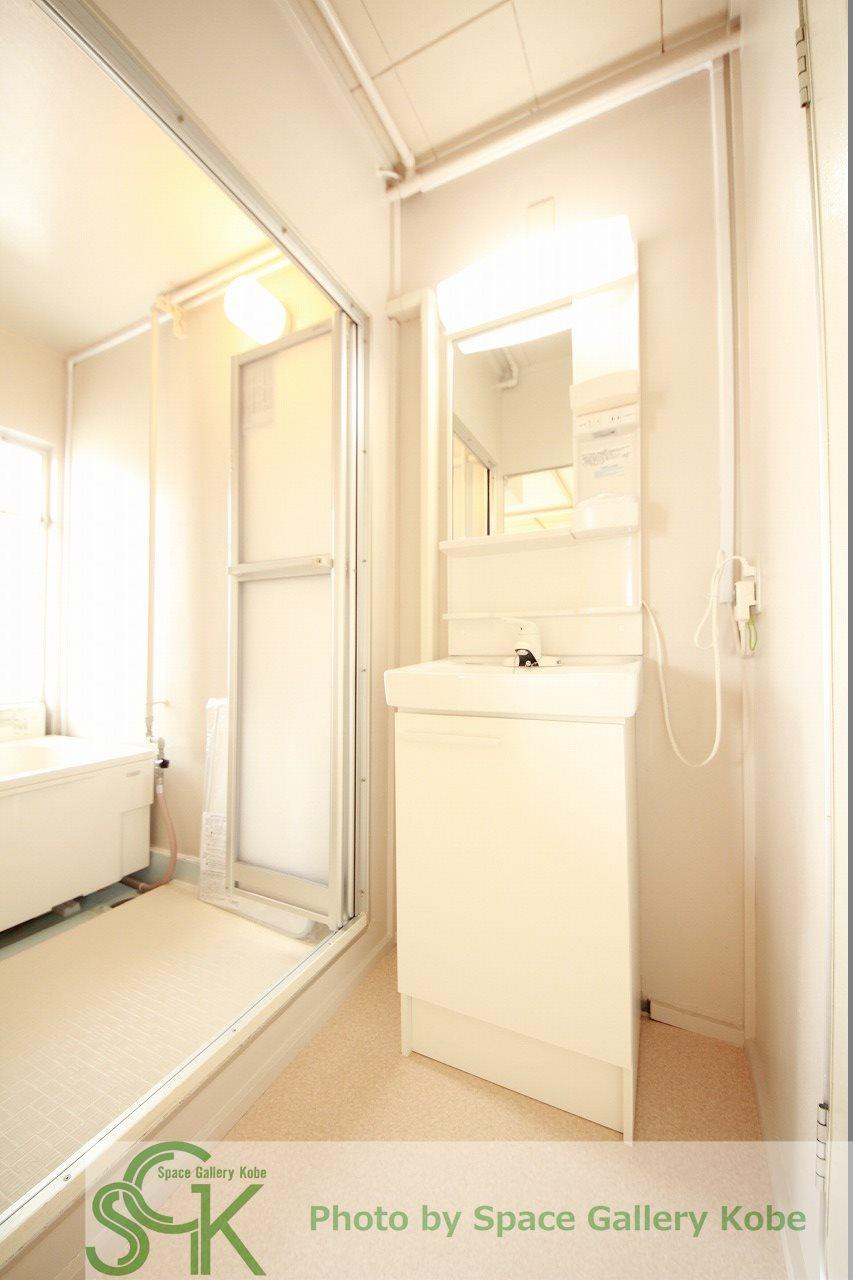 有野台の洗面所|※お部屋により仕様が異なる可能性があります。