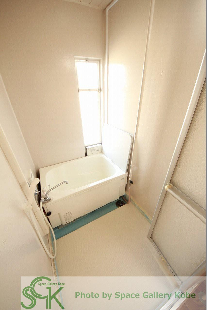有野台の浴室|※お部屋により仕様が異なる可能性があります。