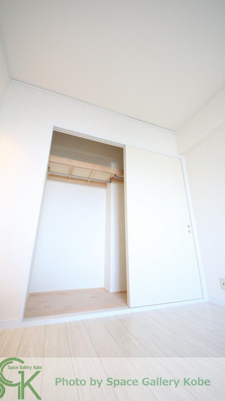 入江の収納|※お部屋により仕様が異なる場合があります。