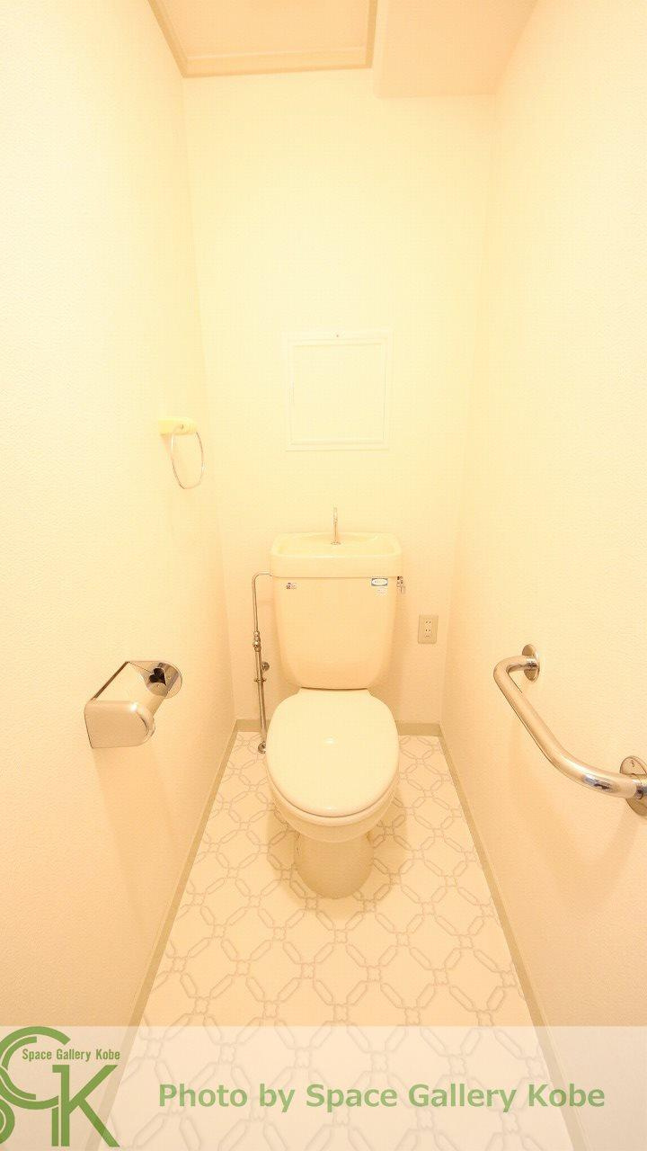 入江のトイレ|※お部屋により仕様が異なる場合があります。