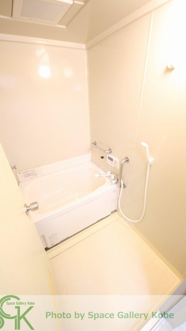 入江の浴室|※お部屋により仕様が異なる可能性があります。