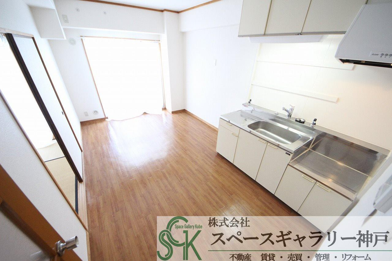 入江の居間・リビング|※お部屋により仕様が異なる可能性があります。