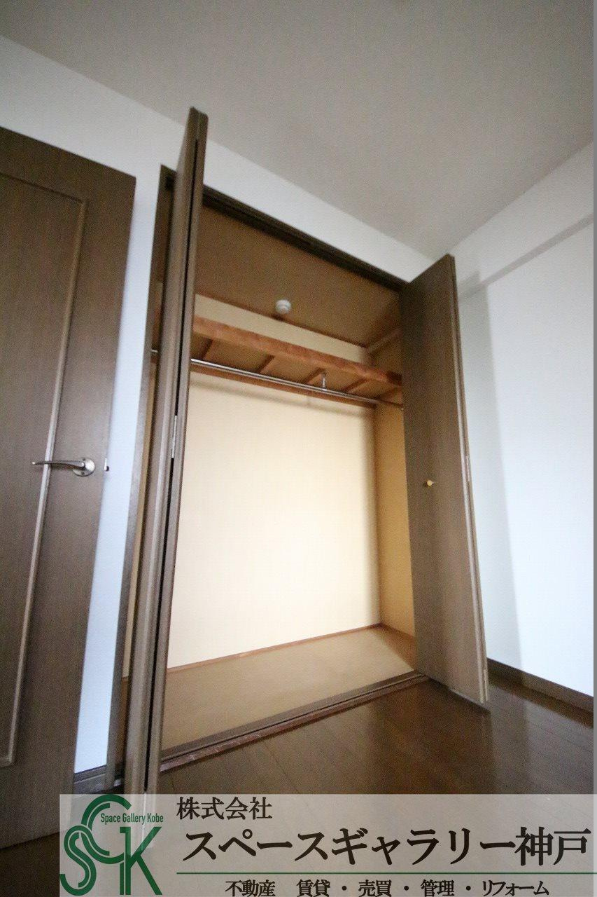ロジュマン六甲の収納|※お部屋により仕様が異なる場合があります。