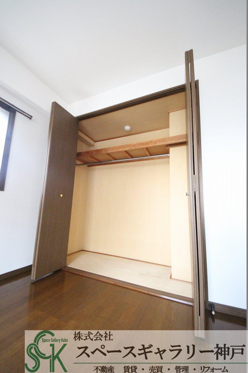 ロジュマン六甲の収納|※お部屋により仕様が異なる場合があります。