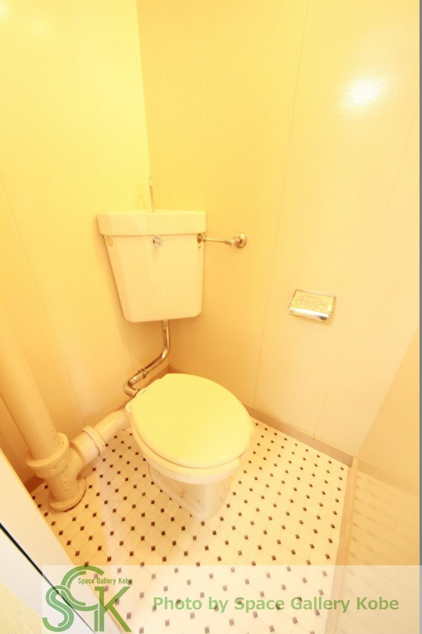 鶴甲(ツルカブト)のトイレ|※お部屋により仕様が異なる場合があります。