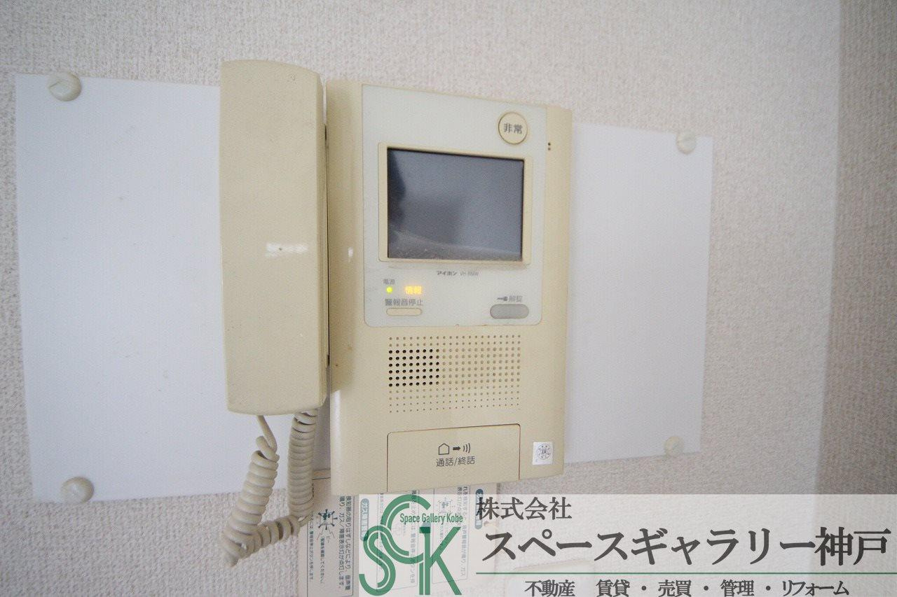 ウエストコート8番街・1番館のセキュリティ|※お部屋により仕様が異なる場合があります。