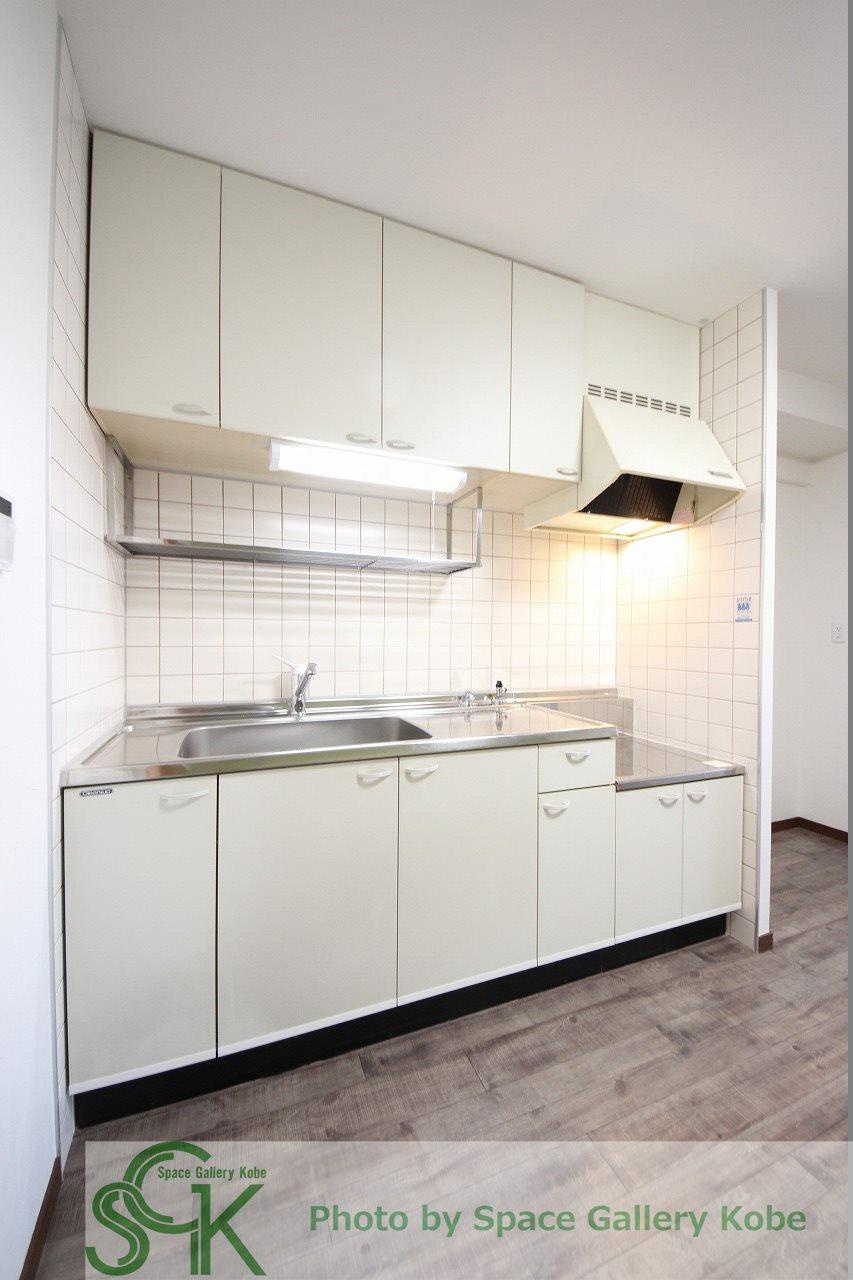 明泉寺シティコートのキッチン|※お部屋により仕様が異なる場合があります。