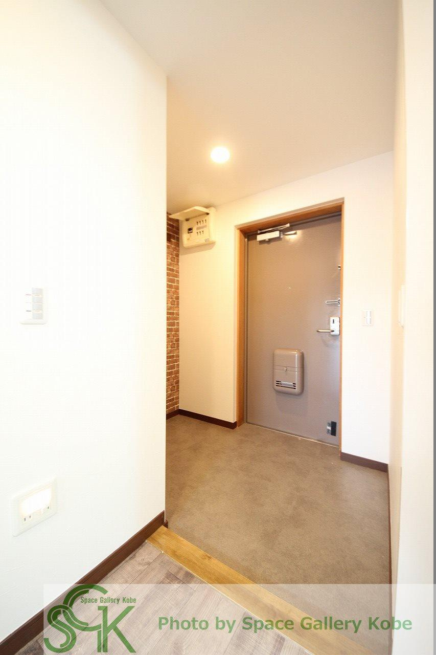 明泉寺シティコートの玄関|※お部屋により仕様が異なる場合があります。