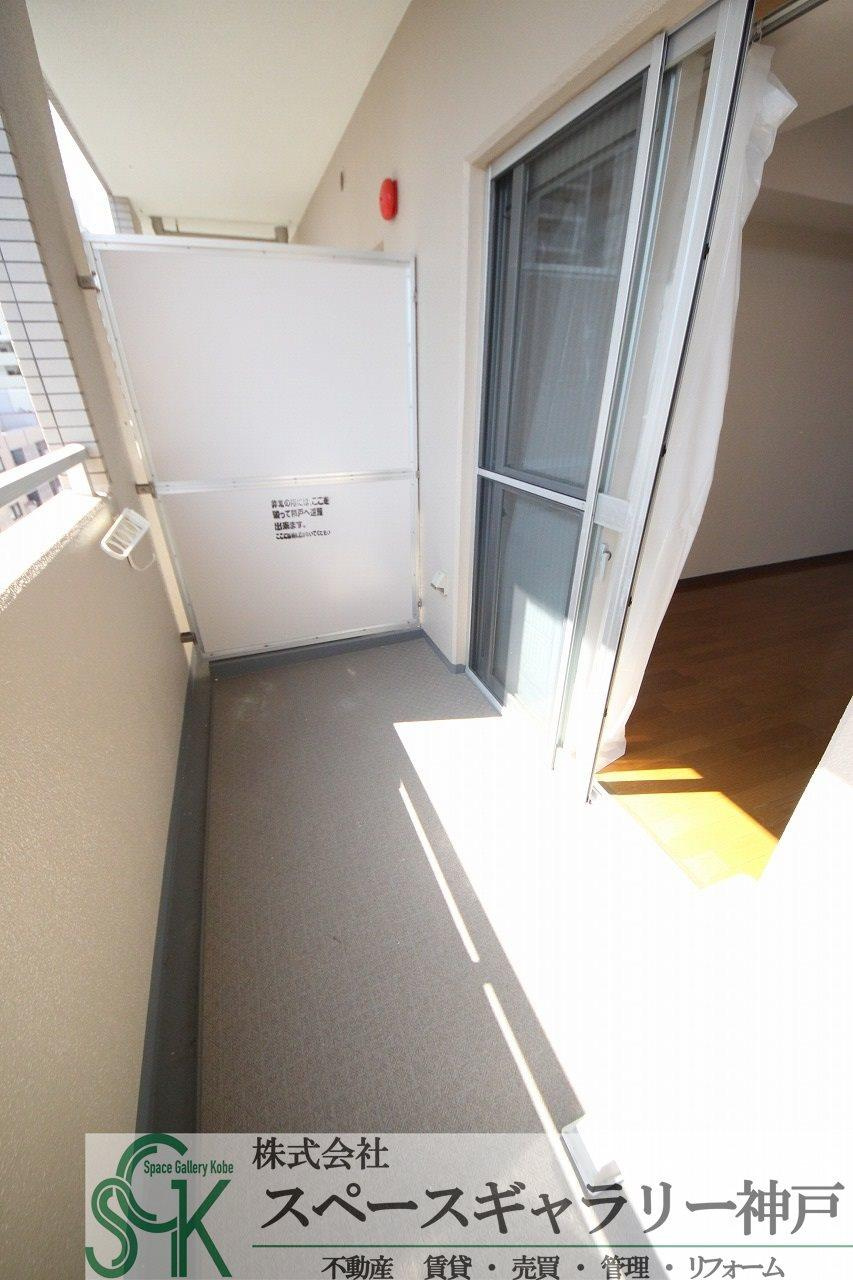 神戸アスタカレッジハイツのバルコニー