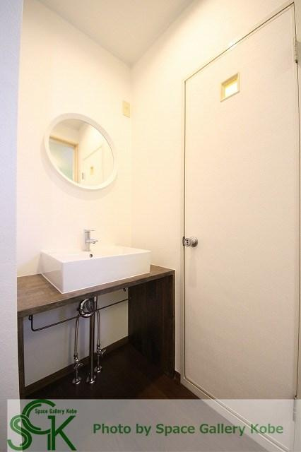 CASA IZUMI A棟の洗面所
