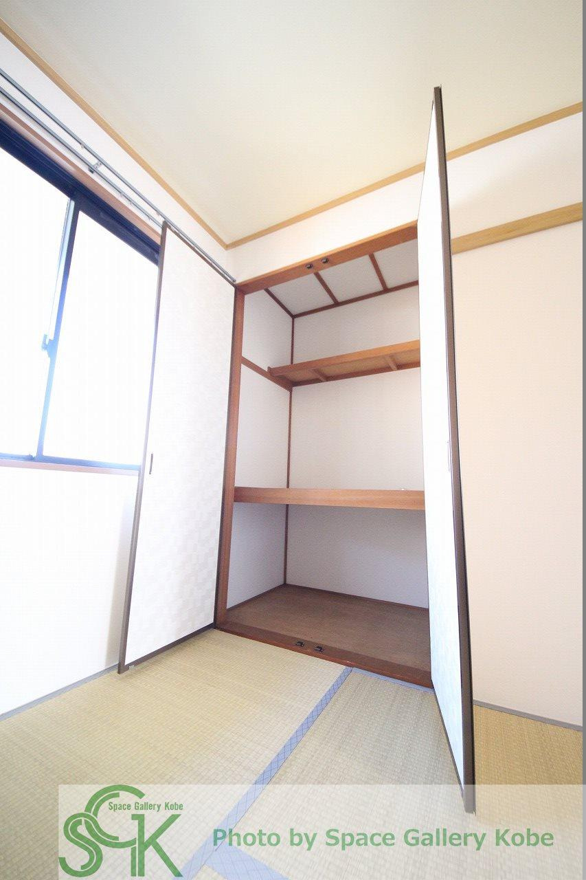 CASA IZUMI B棟の収納|※同物件の別のお部屋の写真です※