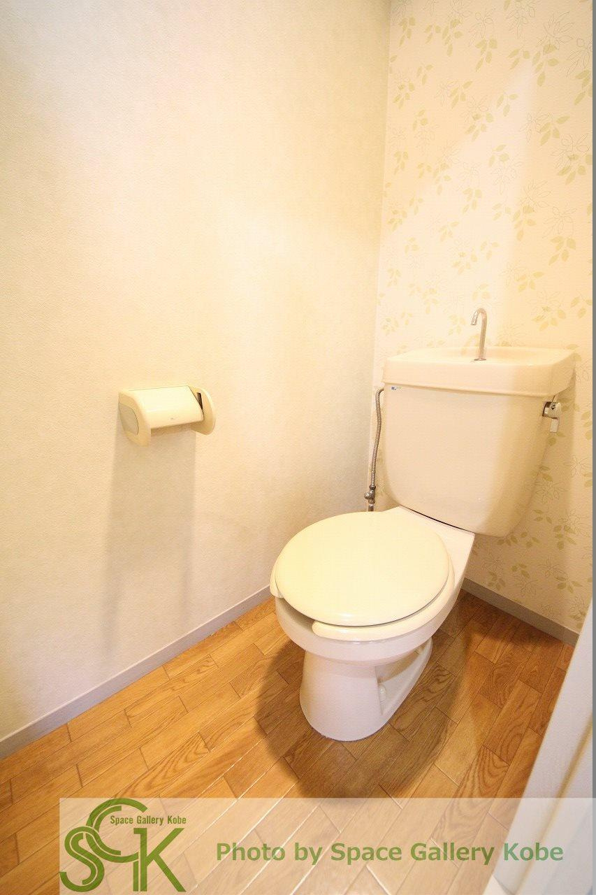 CASA IZUMI B棟のトイレ|※同物件の別のお部屋の写真です※