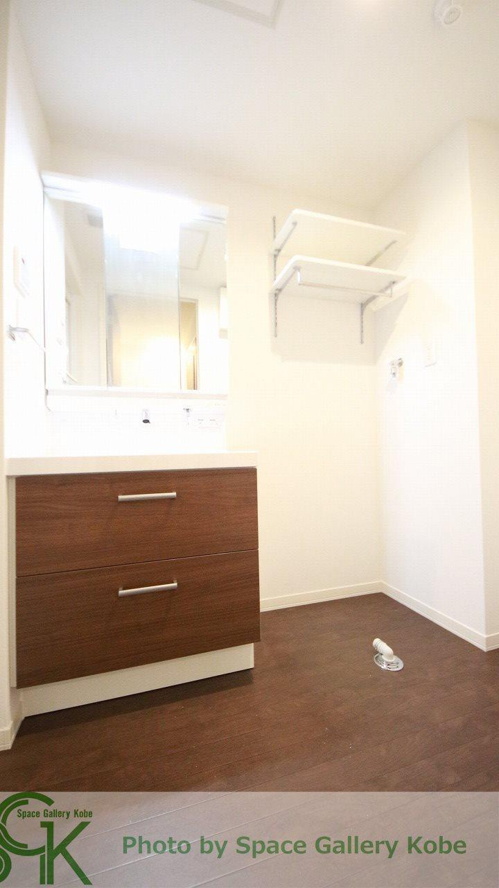 Casa　MoNoの洗面所|※お部屋により仕様が異なる可能性があります。