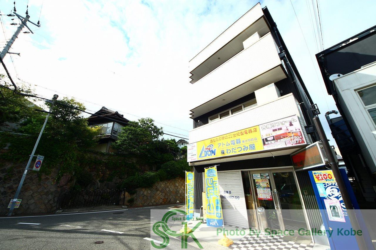 Cozy Court 垂水の外観