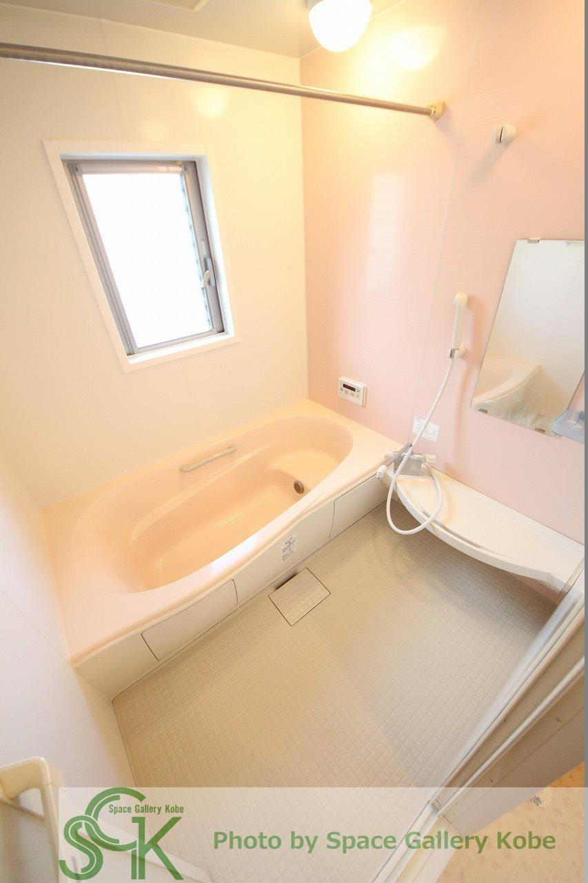 Cozy Court 垂水の浴室|※同物件の別のお部屋の写真です※