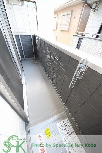 CREST明石のバルコニー|※同一メーカー施工のイメージ写真です※