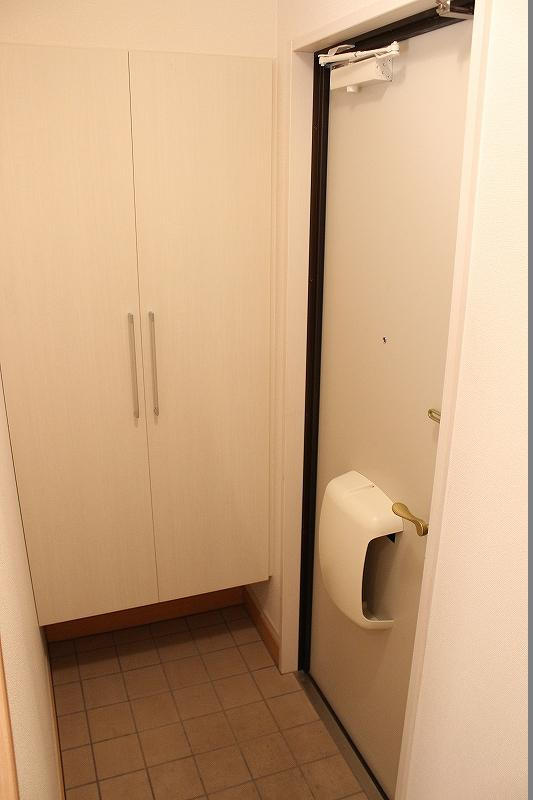 I-River Court　A棟の玄関|※同一メーカー施工のイメージ写真です※