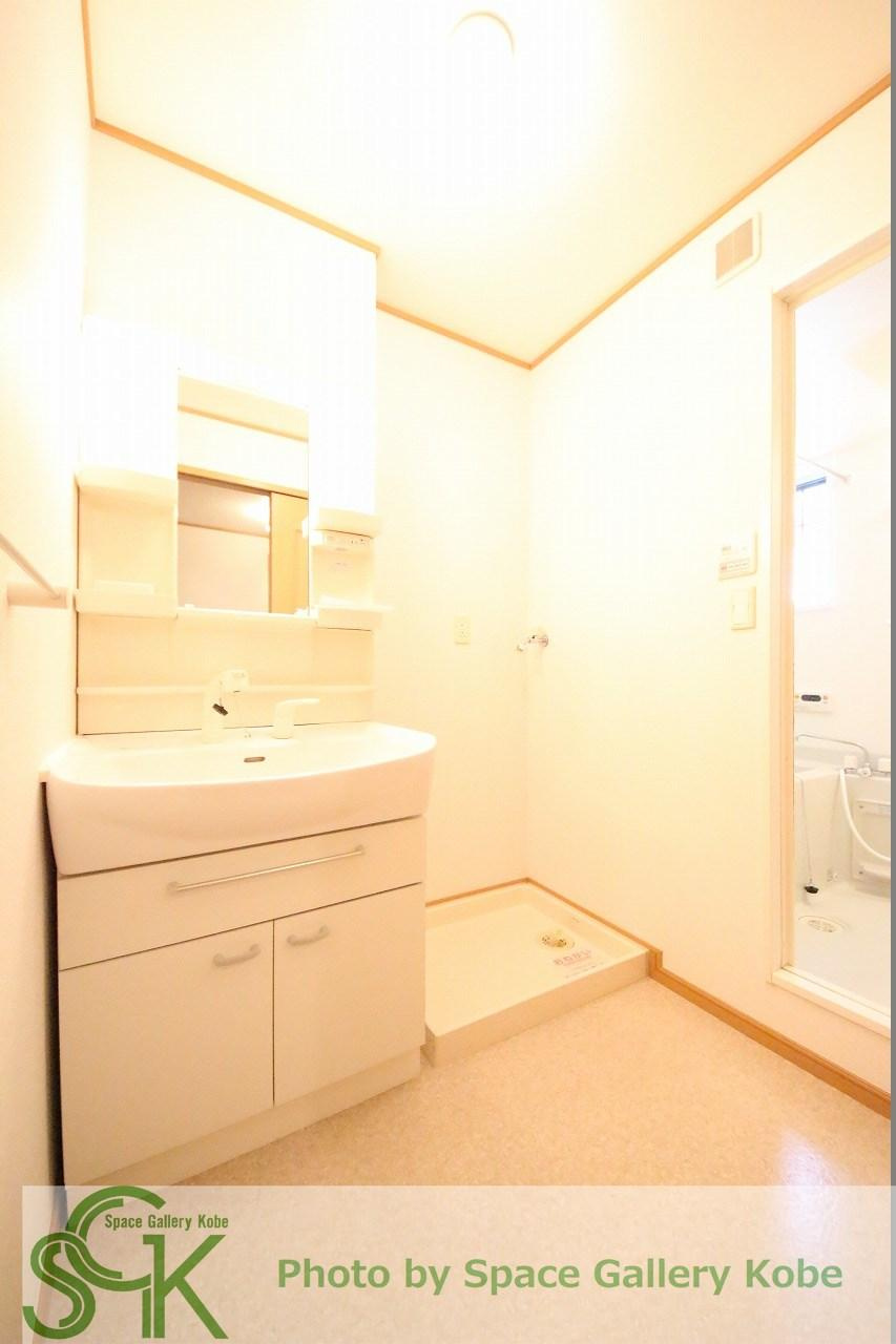klar friede Bの洗面所|※お部屋により仕様が異なる場合があります。