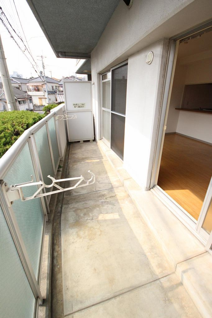 YKハイツ大久保のバルコニー|※同物件の別のお部屋の写真です※
