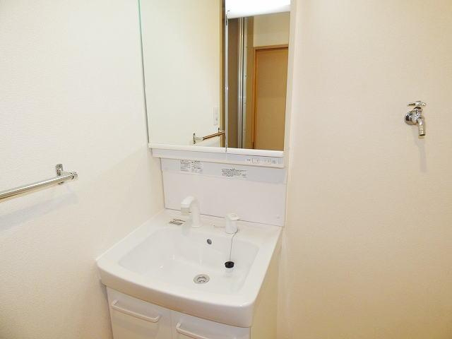 アーバンメゾンの洗面所|※お部屋により仕様が異なる場合があります。