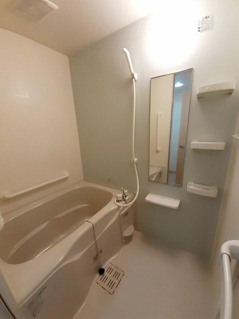 アーバンメゾンの浴室|※お部屋により仕様が異なる場合があります。
