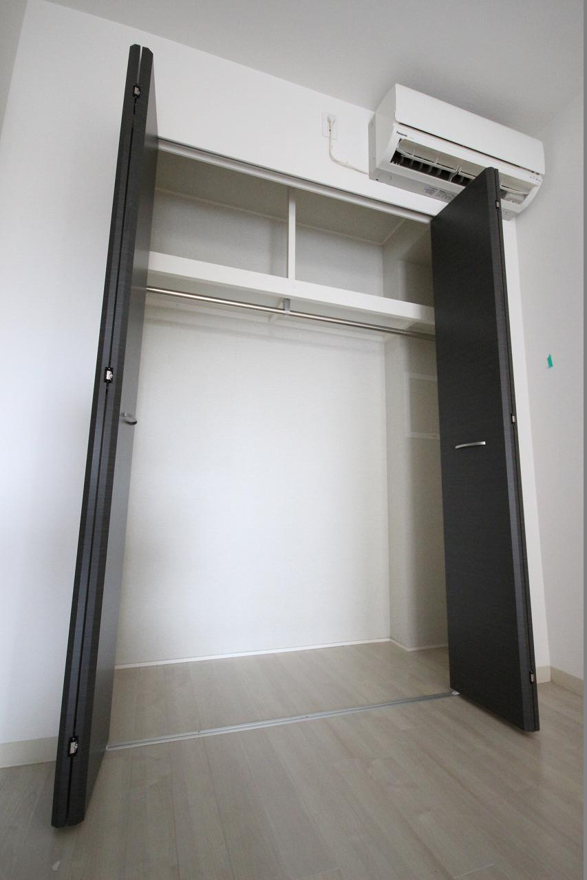 アザレアの収納|※お部屋により仕様が異なる場合があります。