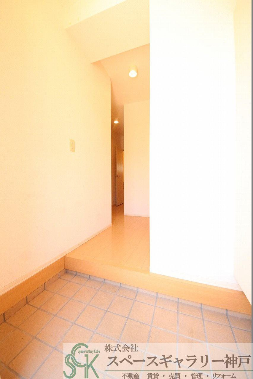 アサンテの玄関|※お部屋により仕様が異なる場合があります。