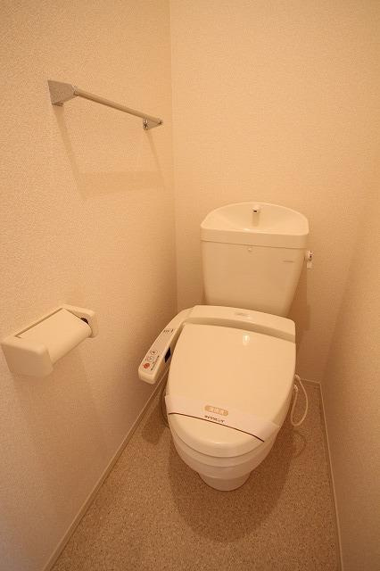 アサンテのトイレ|※お部屋により仕様が異なる場合があります。