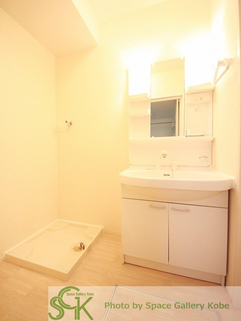 アサンテⅡの洗面所|※お部屋により仕様が異なる場合があります。