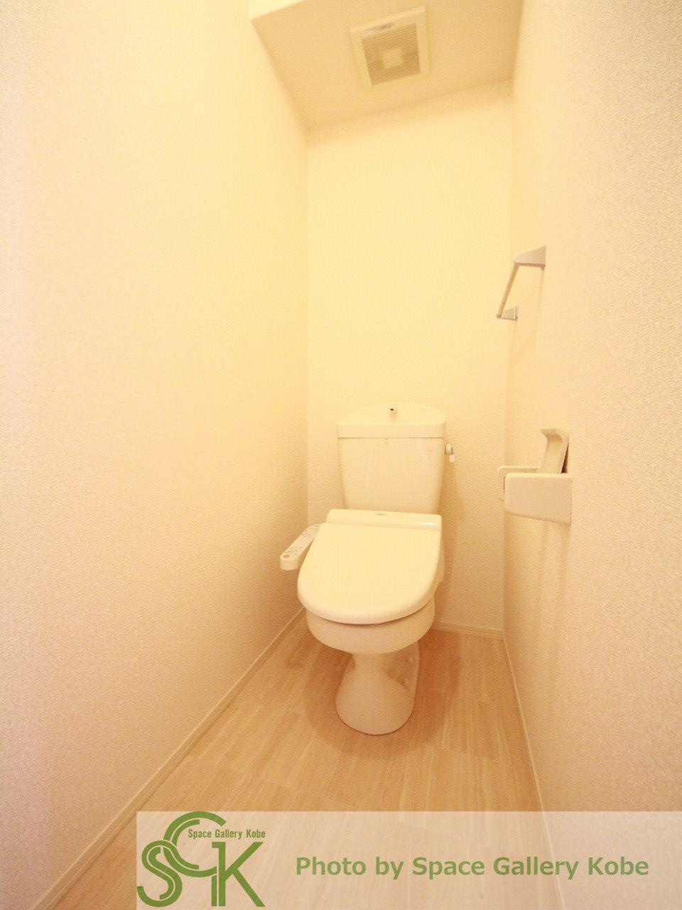 アサンテⅡのトイレ|※お部屋により仕様が異なる場合があります。