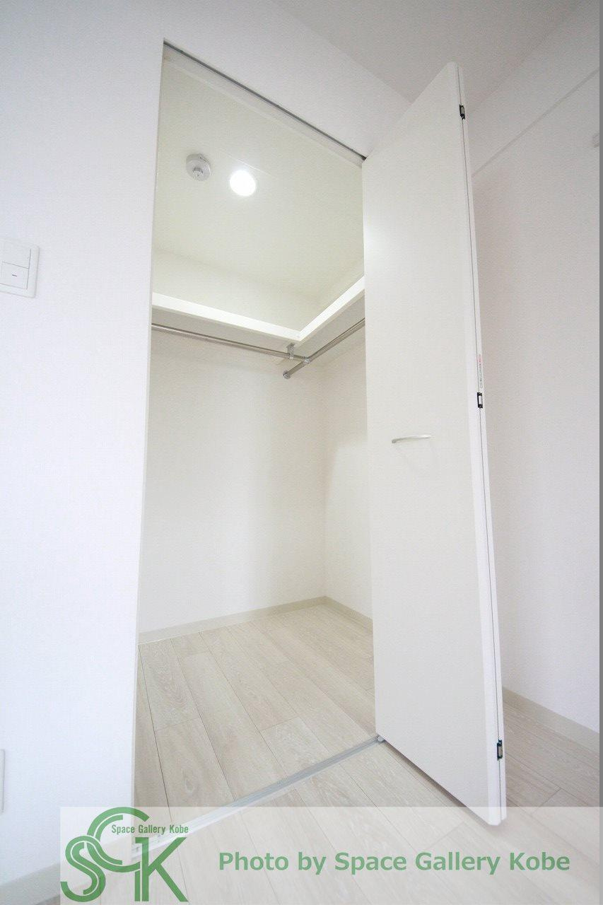 アズール西明石の収納|※お部屋により仕様が異なる場合がございます※