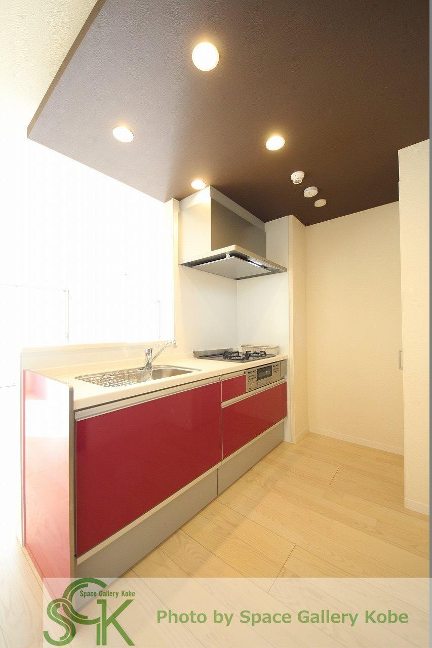 アトリオ朝霧のキッチン|※お部屋により仕様が異なる場合があります。