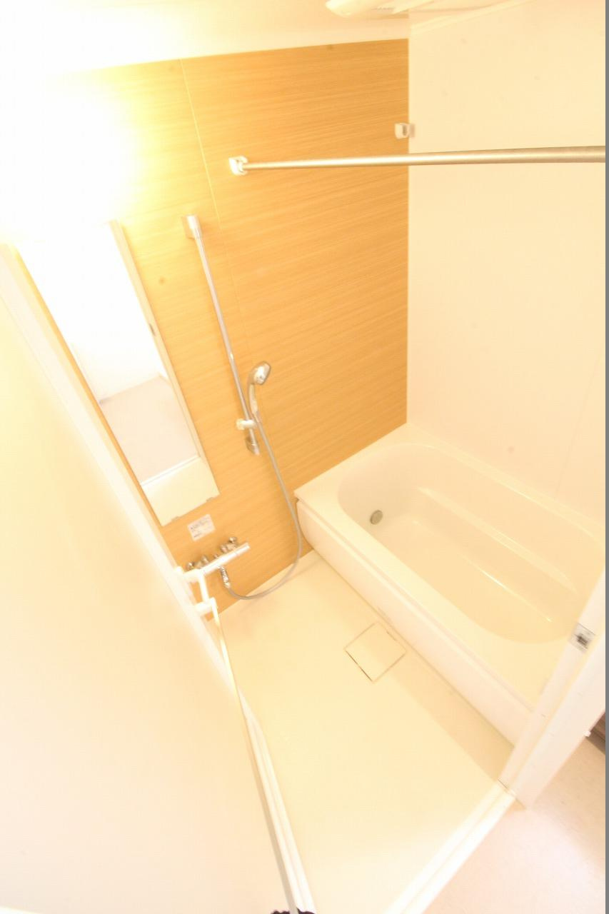 アビエール海岸通りの浴室|※お部屋により仕様が異なる場合があります。