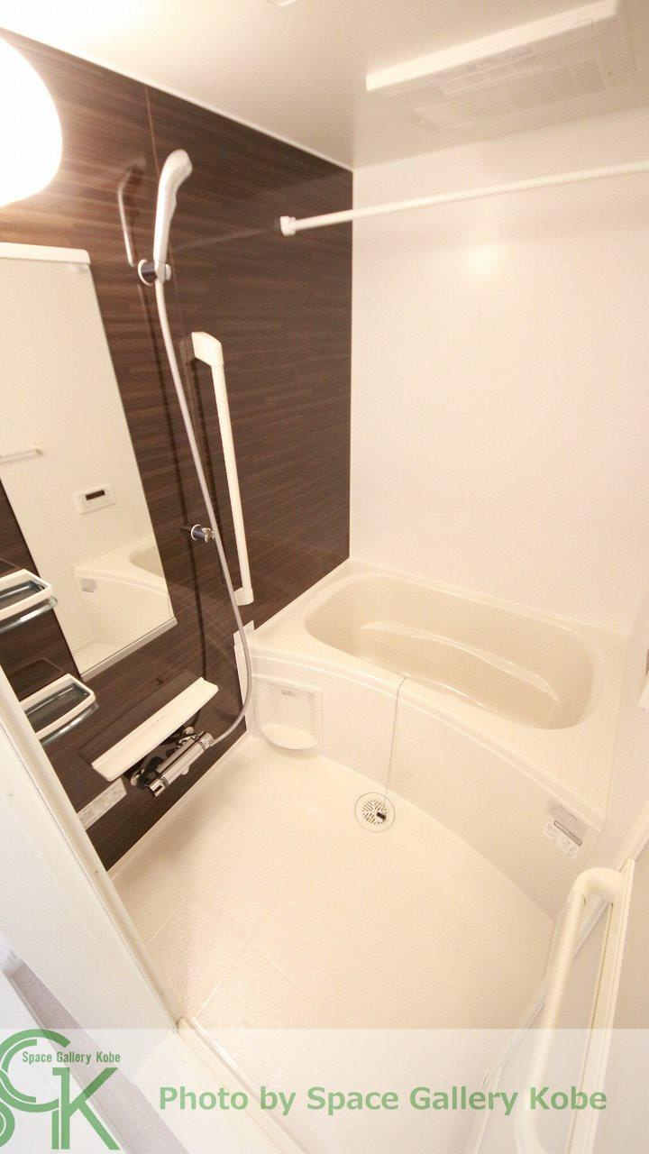 アミエーラの浴室|※お部屋により仕様が異なる場合があります。
