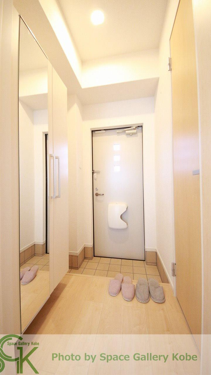 アミエーラの玄関|※お部屋により仕様が異なる場合があります。