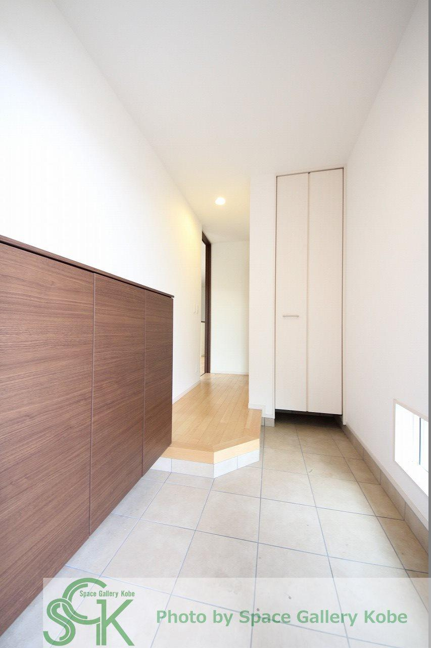 アルコバレーノⅤの玄関|※お部屋により仕様が異なる場合があります。