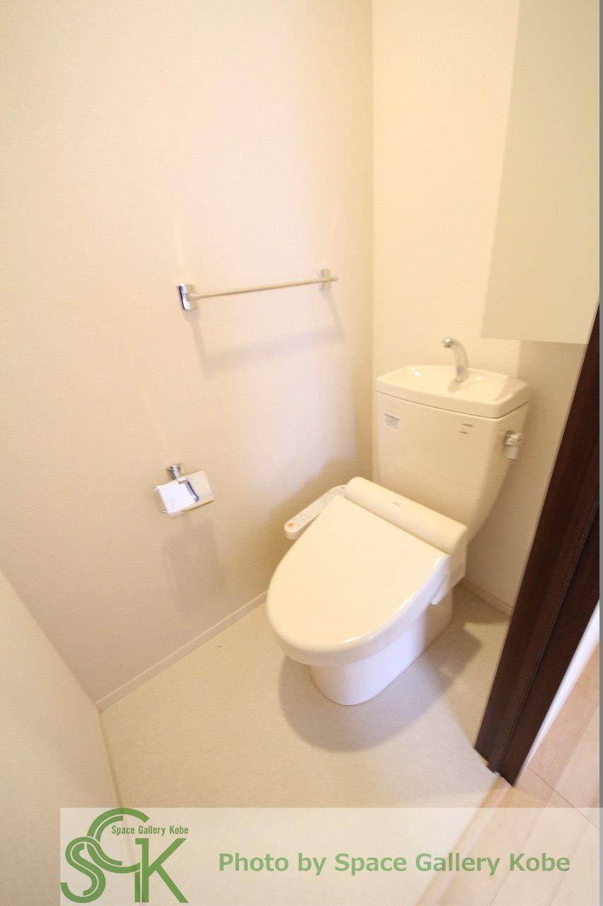 アルコバレーノⅤのトイレ|※お部屋により仕様が異なる場合があります。