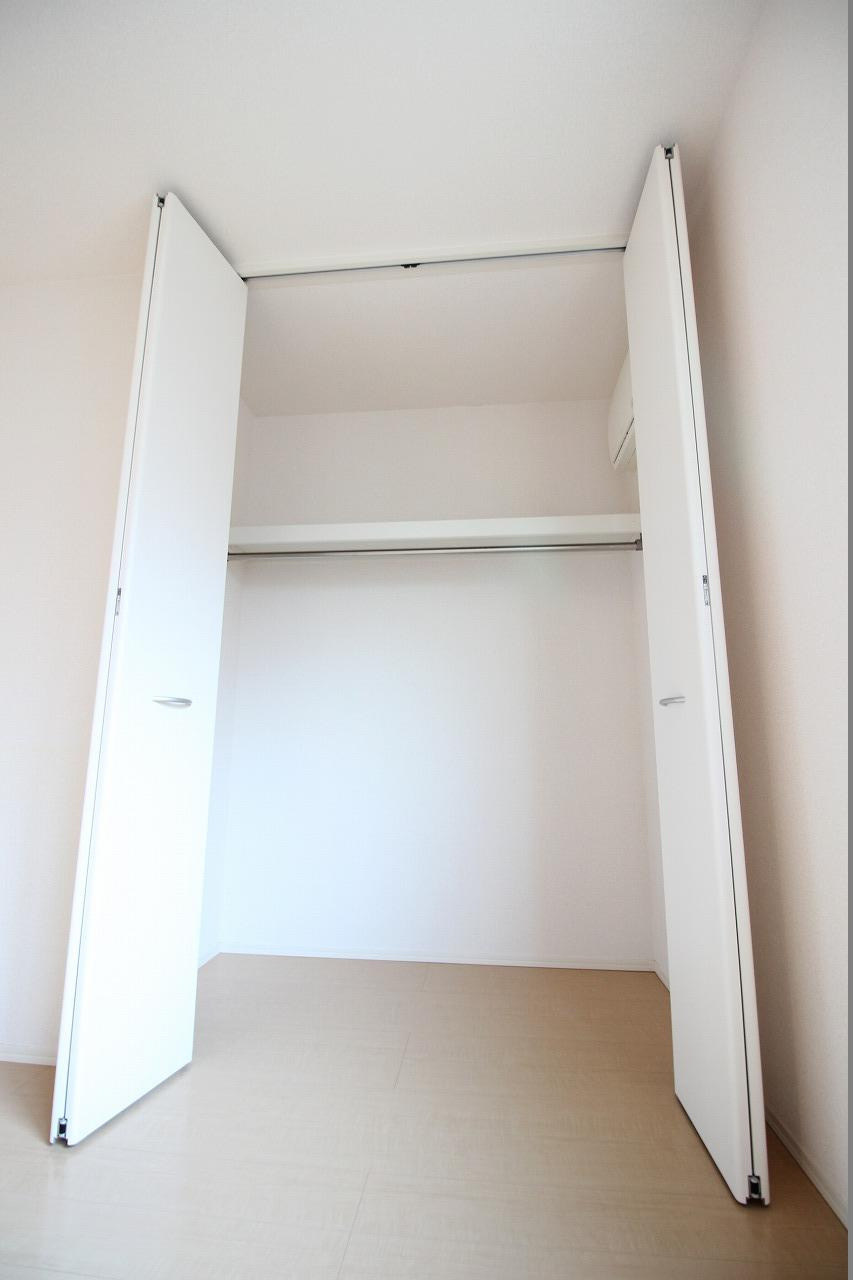 アルコバレーノ潤和の収納|※お部屋により仕様が異なる場合があります。
