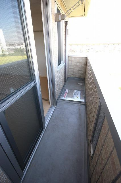 アルコバレーノ潤和のバルコニー|※お部屋により仕様が異なる場合があります。