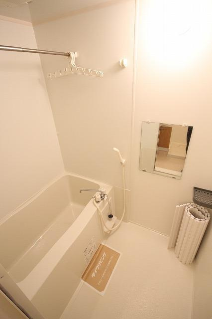 アルコバレーノ潤和の浴室|※お部屋により仕様が異なる場合があります。