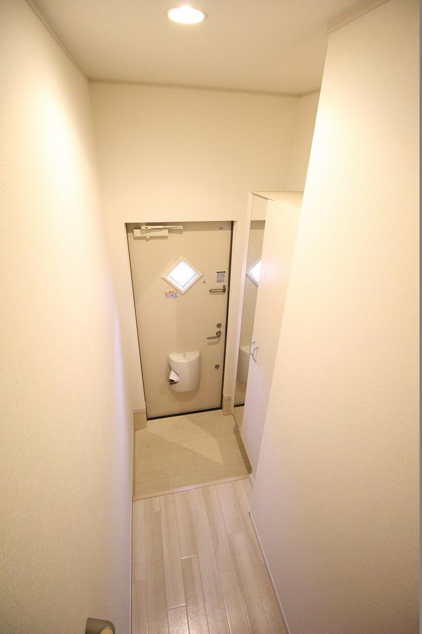 アルシオネの玄関|※お部屋により仕様が異なる場合があります。