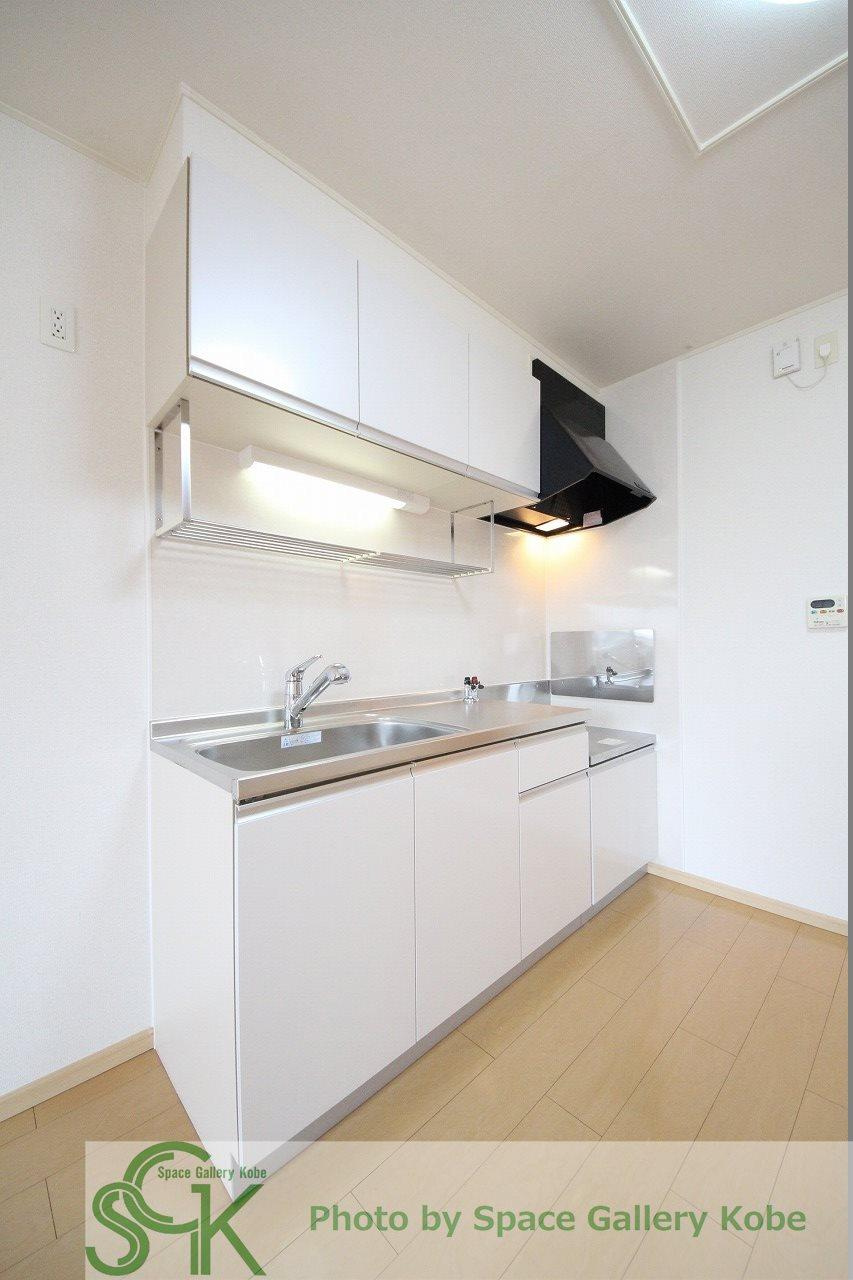 アレグリアのキッチン|※お部屋により仕様が異なる場合があります。
