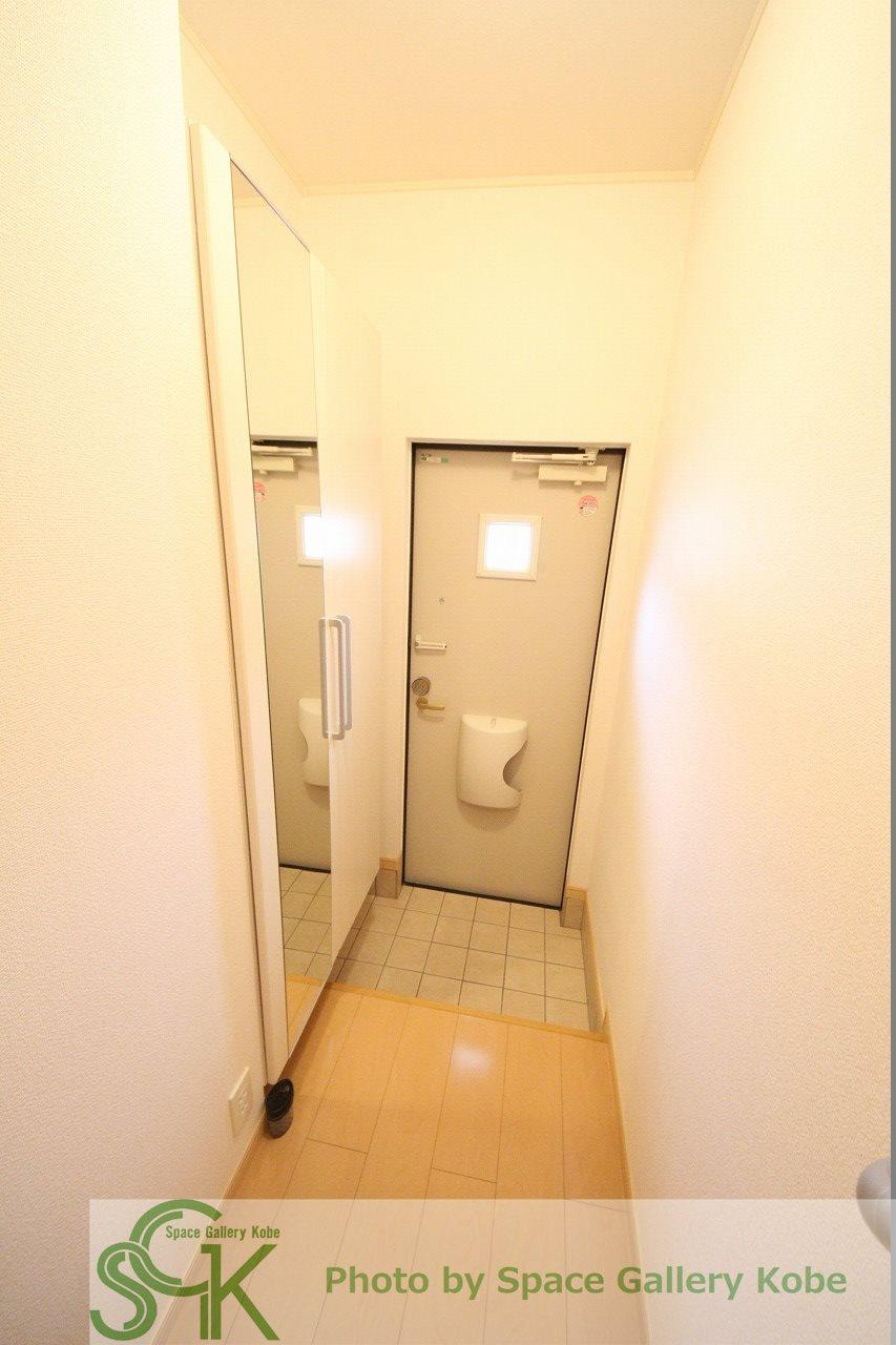 アレグリアの玄関|※お部屋により仕様が異なる場合があります。