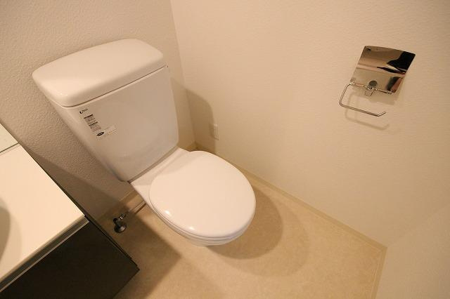 アロハマリーナのトイレ|※お部屋により仕様が異なる場合があります。