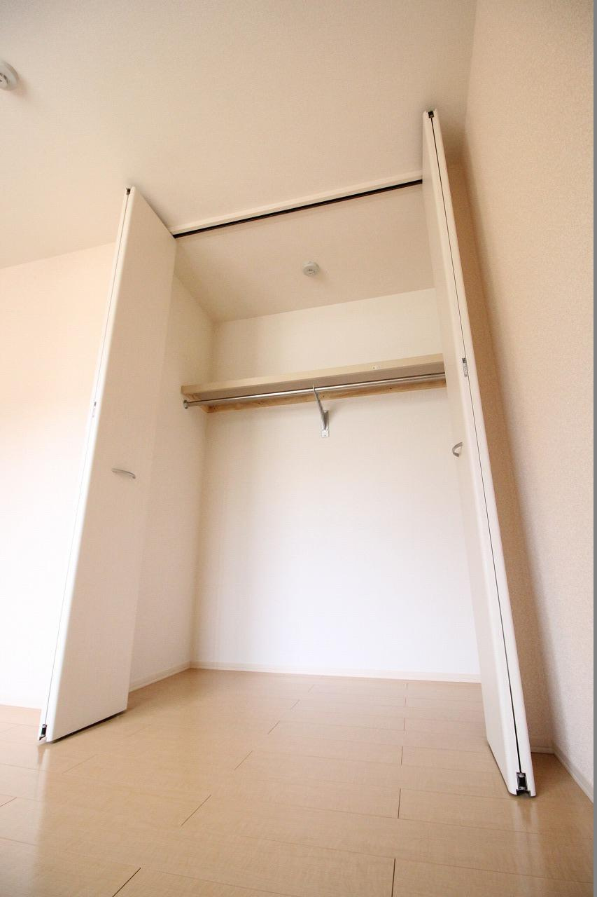 ウィルモア垂水　D棟の収納|※お部屋により仕様が異なる場合があります。